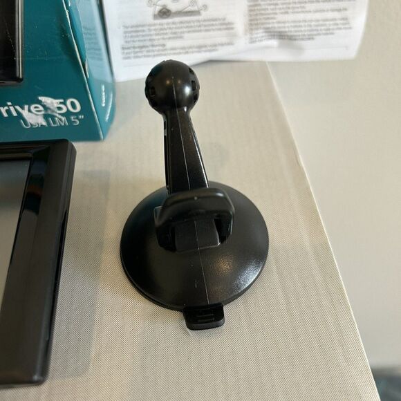 Garmin Drive 50 USA LM 5" Touchscreen GPS OEM Cords & Mount Bundle Tested EUC - Picture 15 of 16